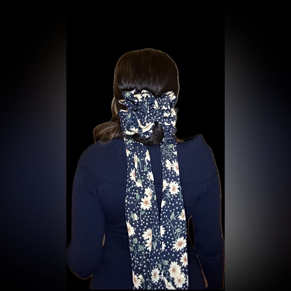 Matching Sunflower Scarf and Rossete Claw Clip